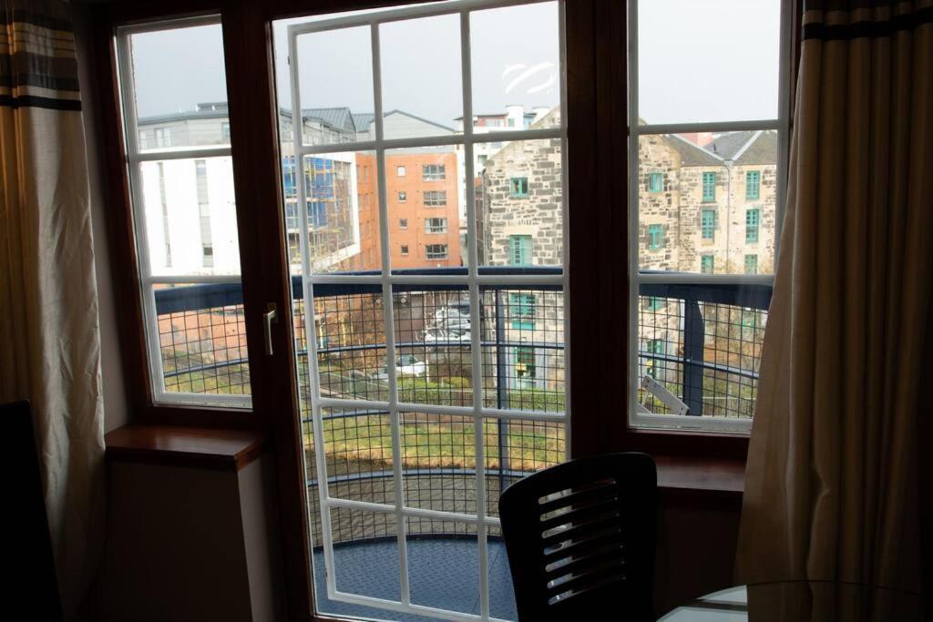 My Waterfront Apartment, Views Over Water Of Leith Edinburgh Exterior photo